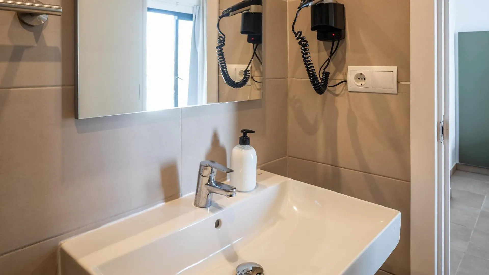 Hostal Alicante Sant Antoni de Portmany Spagna