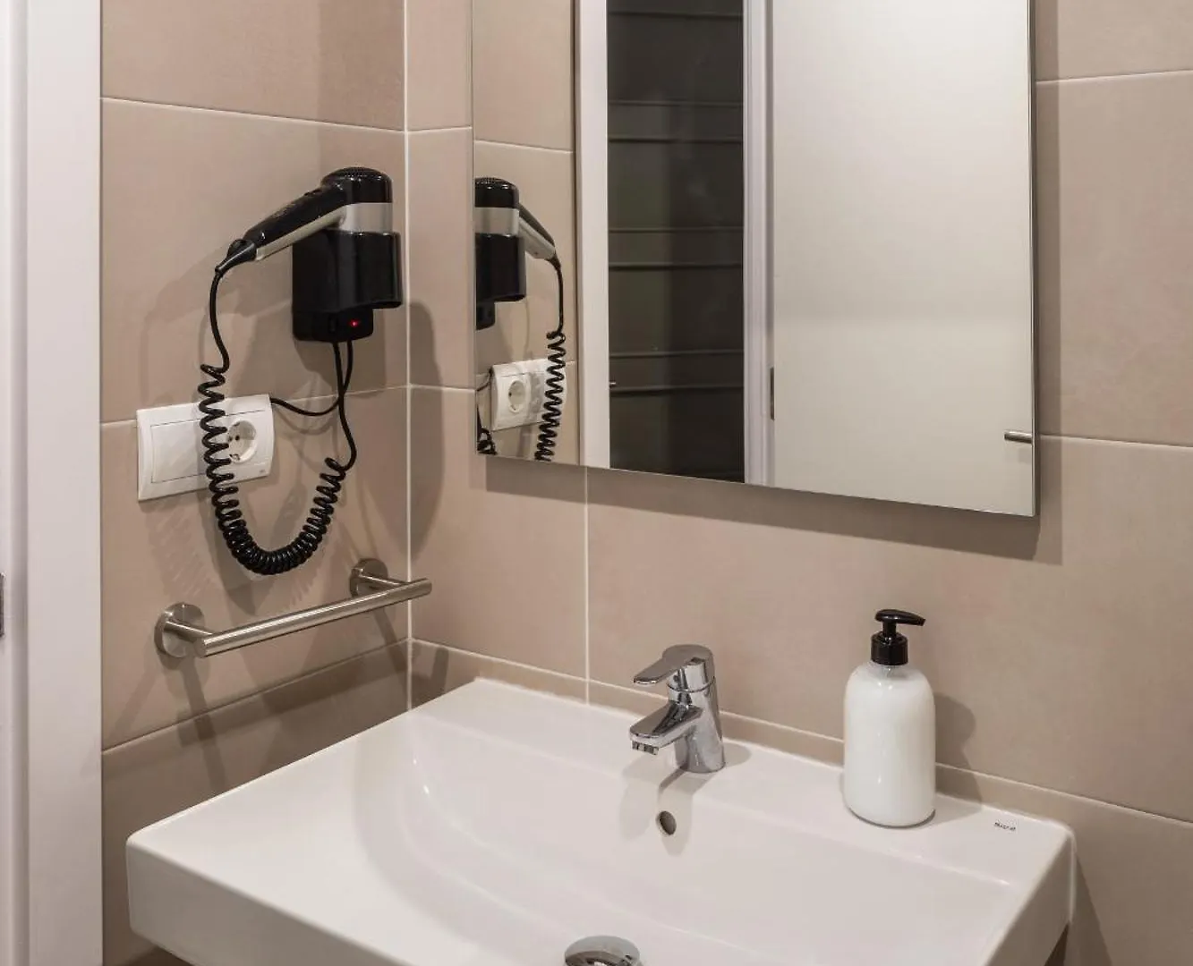 Hostal Alicante Sant Antoni de Portmany Hotel